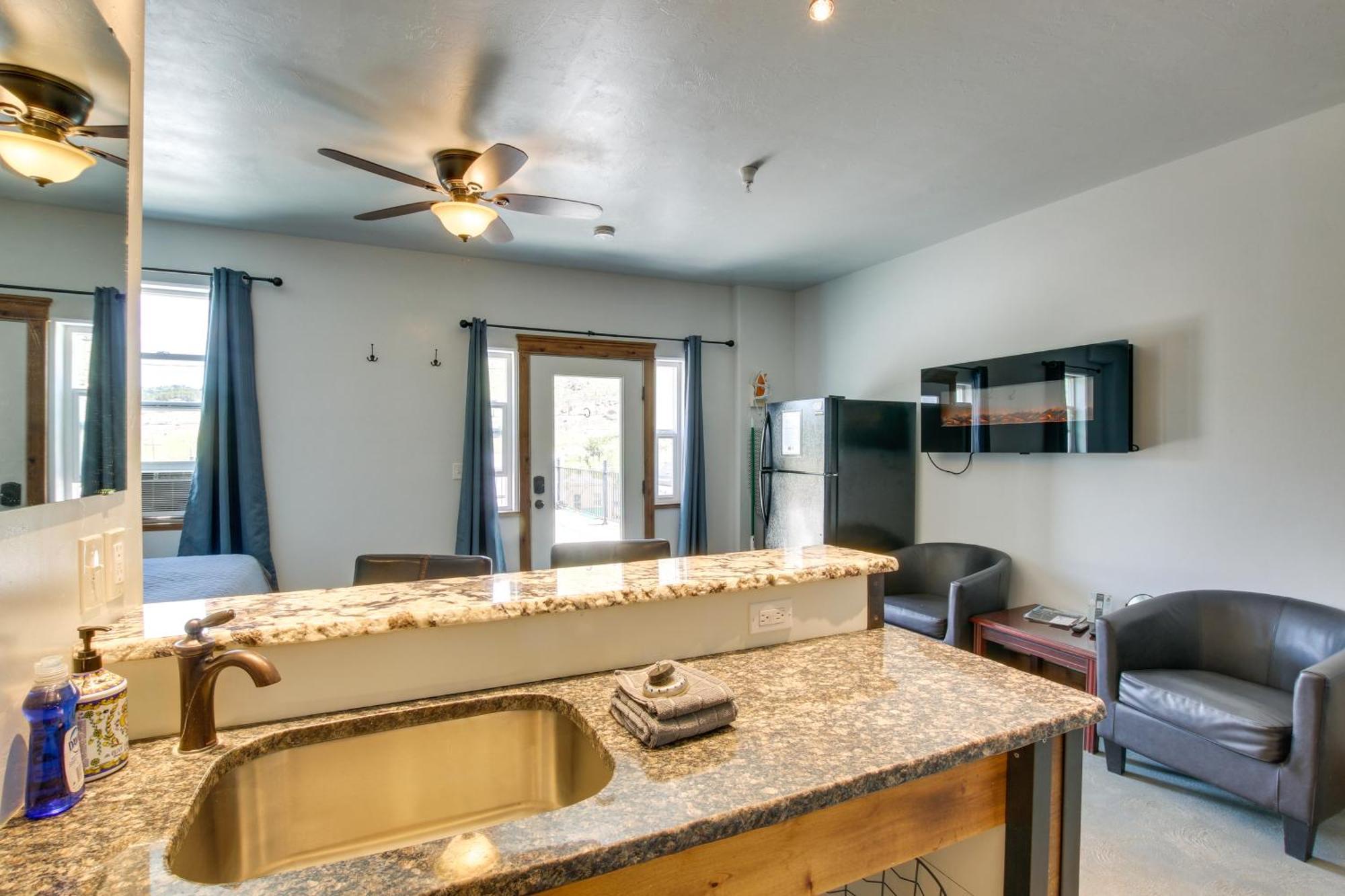 Lava Hot Springs Studio With Deck Walk To Hot Pools Εξωτερικό φωτογραφία